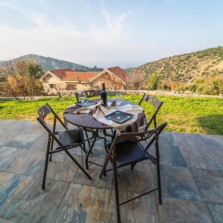 Chardonnay Guest Studio Rooms With Great View For Nature Lovers Kerýnia Eksteriør bilde